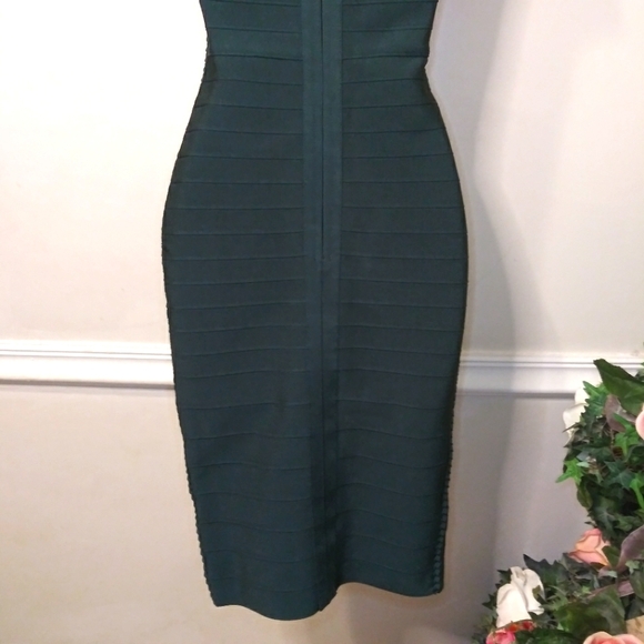 AKIRA Sexy Body-Con Dark Green Halter Necked, Off Shoulder Bandage Dress - Picture 9 of 14